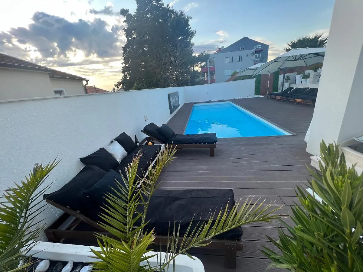 Villa Zadar Superior 0*,