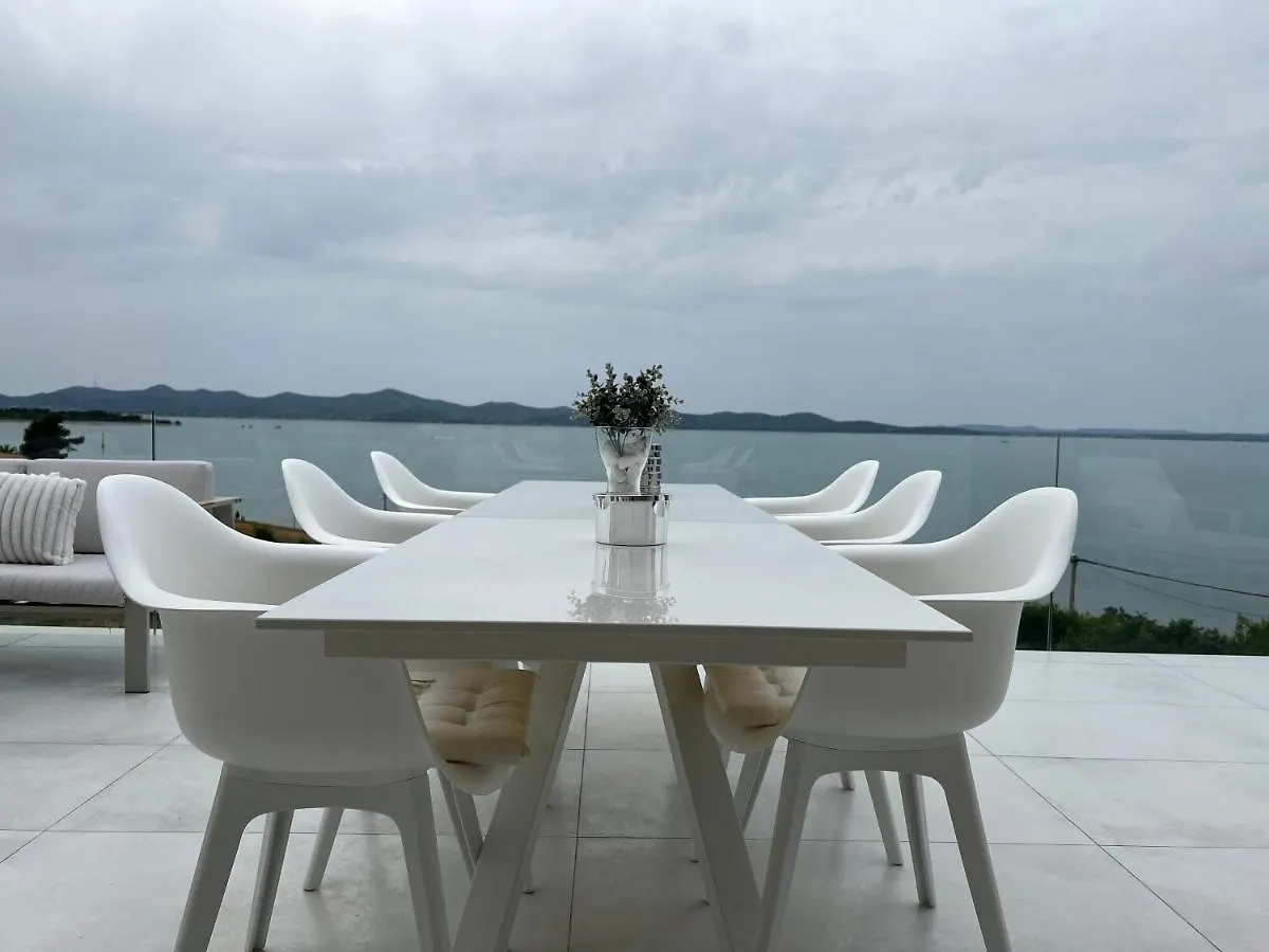 Villa Zadar Superior 0*,